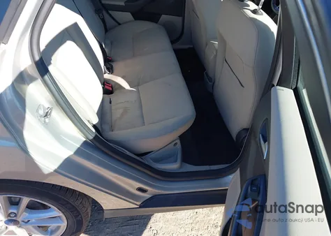 2016 Ford Focus Se from USA, damaged, VIN 1FADP3F23GL406716